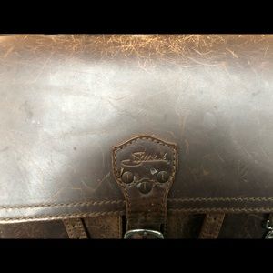 Saddleback front pocket leather briefcase